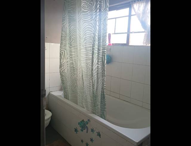 3 BEDROOM HOUSE FOR SALE IN BLUFF